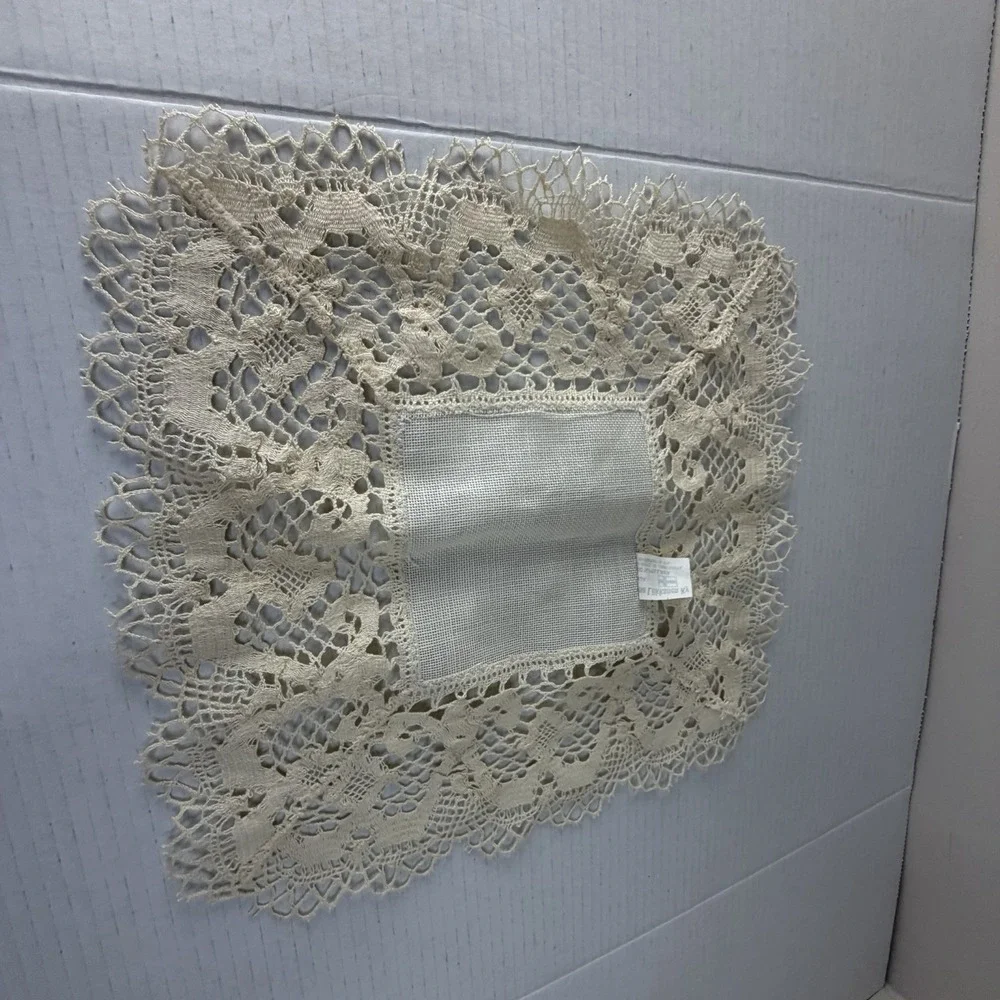 Vintage Doilie Valma Liikkanen Victorian Cream White Lace 1 PC 14